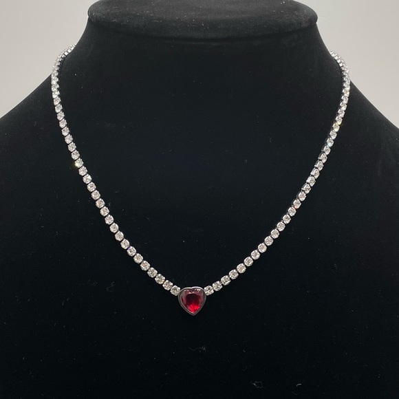 Gorgeous Necklace 💎❤️ - Picture 2 of 3